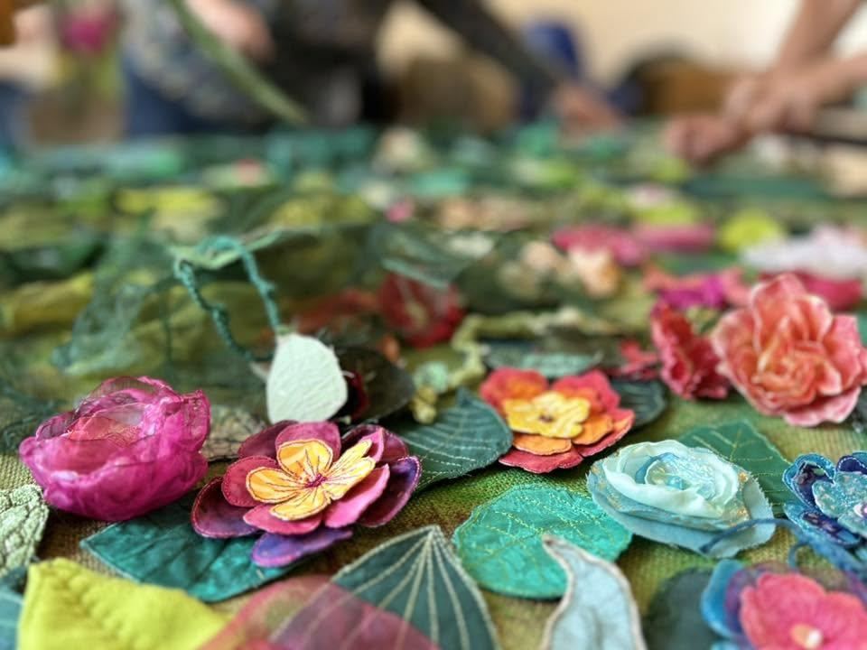 Créations en arts textiles à la MJC